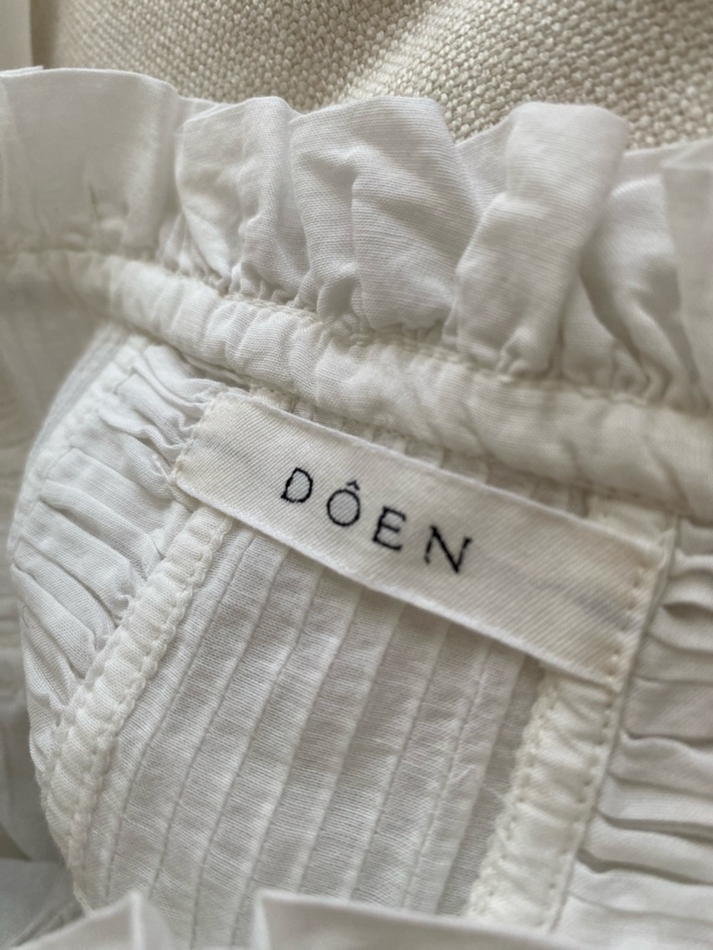 Doen Frances Top - Salt PRICE FIRM - Picture 8 of 11